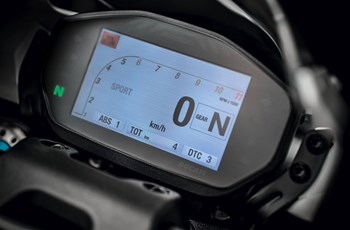 Ducati Monster 1200 R 2017 - Bild 43 Ducati Monster 1200 R 2017 - Bild 43